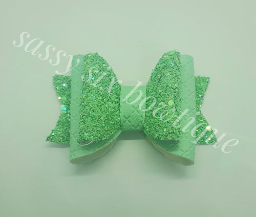 Mint sparkles Dolly bow