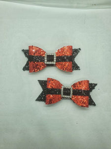 Pigtail santa buckle bows